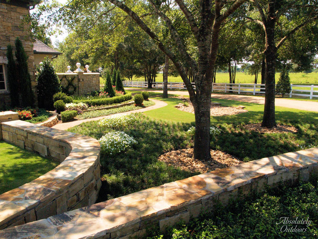 3 Surprising Jobs of the Landscape Designer Absolutely